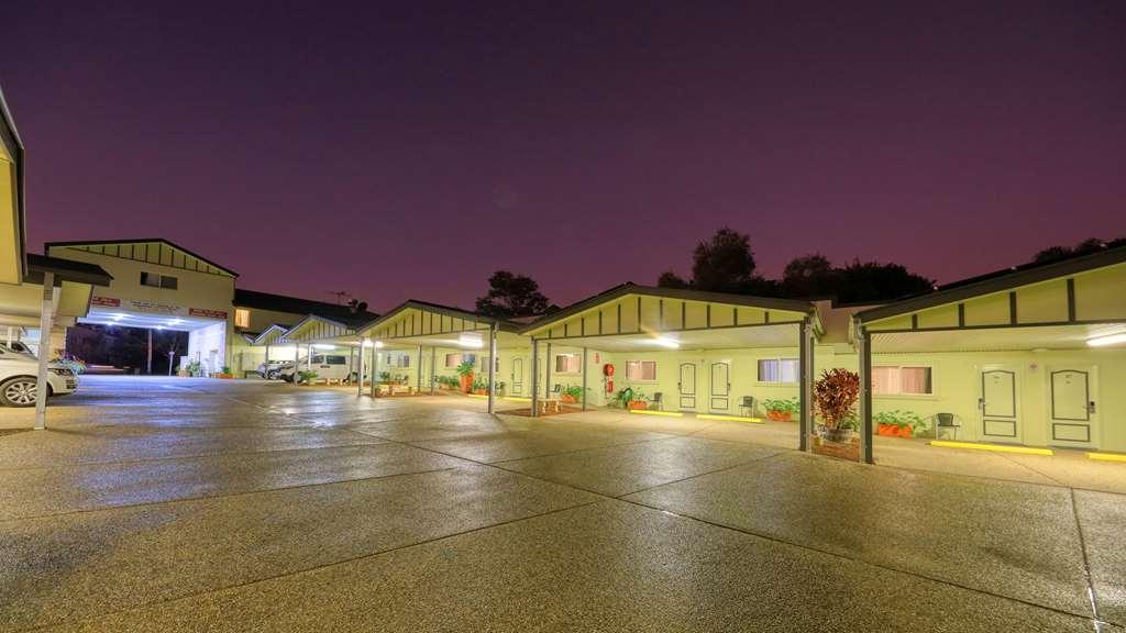 Best Western Caboolture Gateway Motel Екстер'єр фото