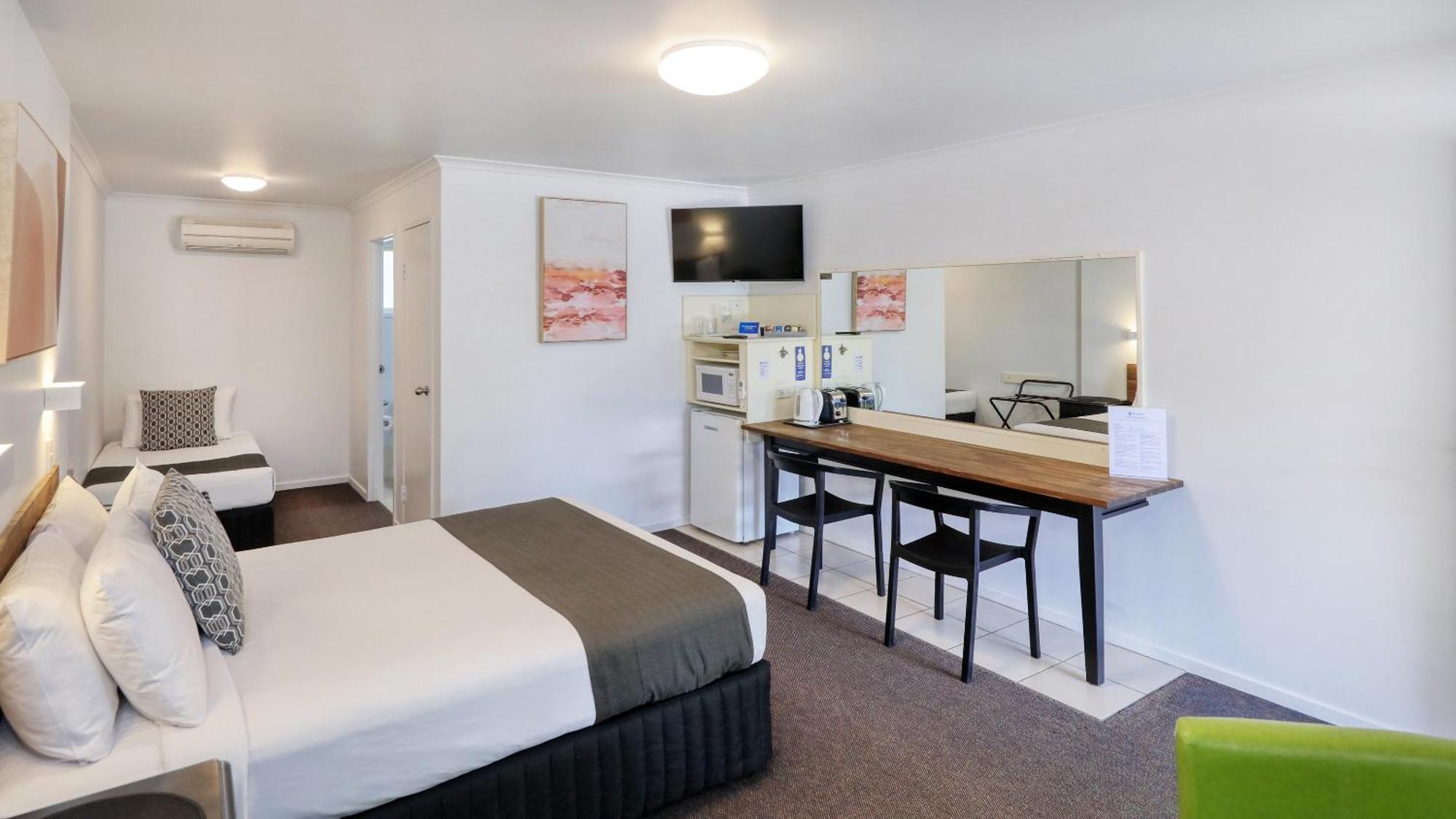 Best Western Caboolture Gateway Motel Екстер'єр фото