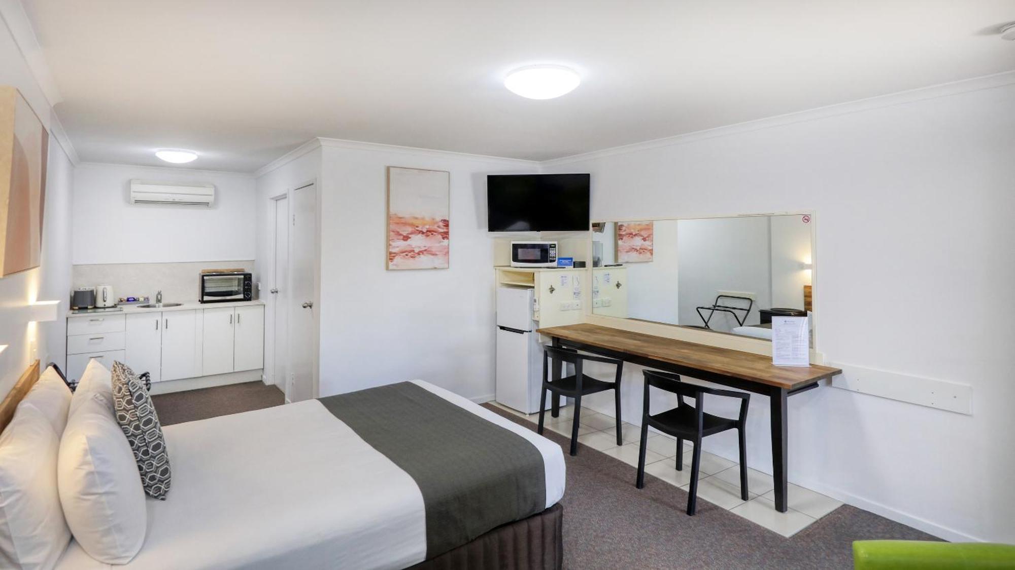 Best Western Caboolture Gateway Motel Екстер'єр фото