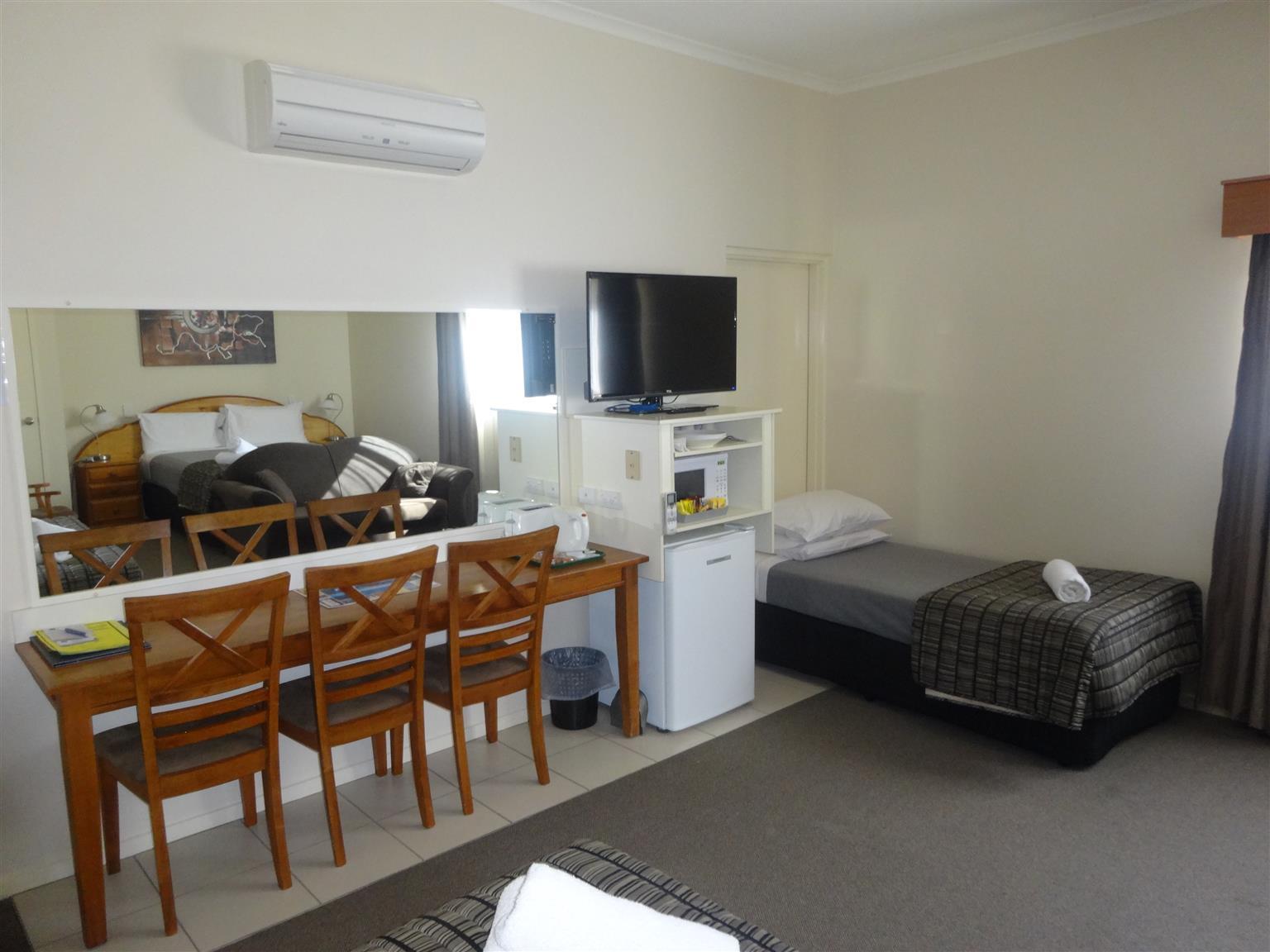 Best Western Caboolture Gateway Motel Екстер'єр фото